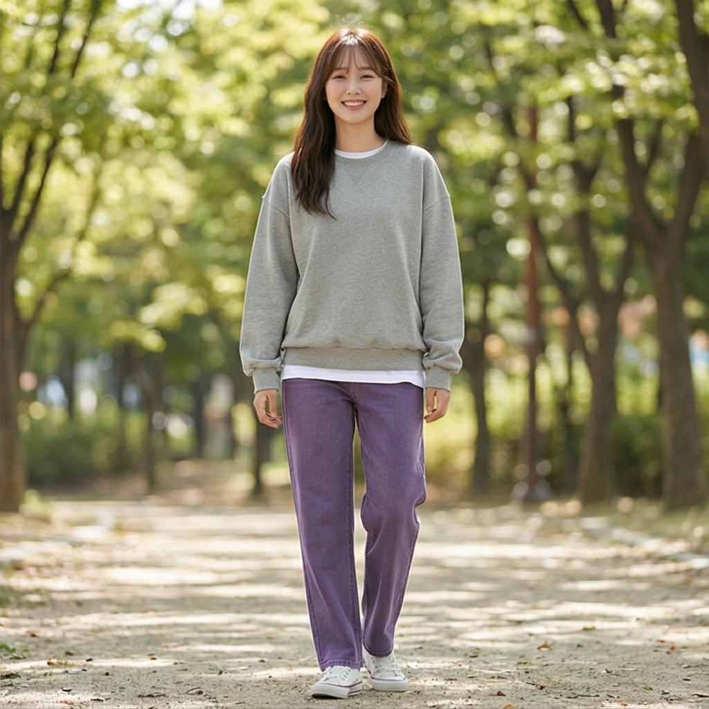 그레이 맨투맨: 편안한 위크엔드 룩